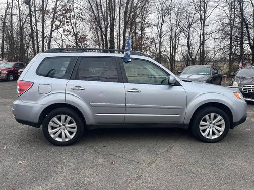 2013 Subaru Forester 2.5X Premium