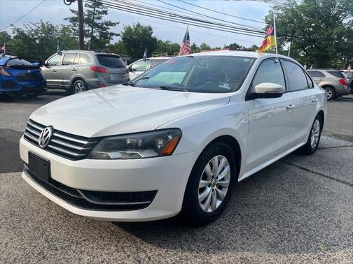2015 Volkswagen Passat 1.8T S