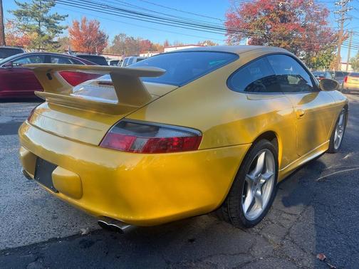 2003 Porsche 911 Carrera