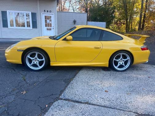 2003 Porsche 911 Carrera