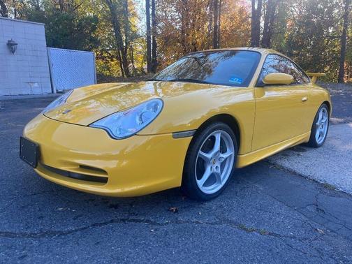 2003 Porsche 911 Carrera