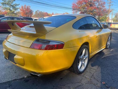 2003 Porsche 911 Carrera