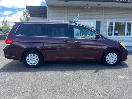 Burgundy 2009 Honda Odyssey LX