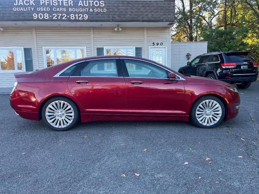 2013 Lincoln MKZ Base