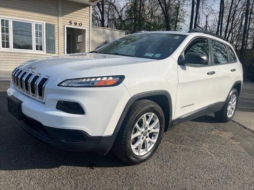 2015 Jeep Cherokee Sport