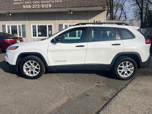 2015 Jeep Cherokee Sport