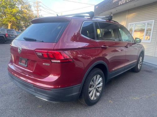 2019 Volkswagen Tiguan 2.0T SE