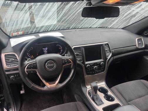 2016 Jeep Grand Cherokee Laredo