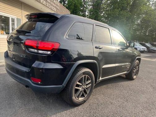 2016 Jeep Grand Cherokee Laredo