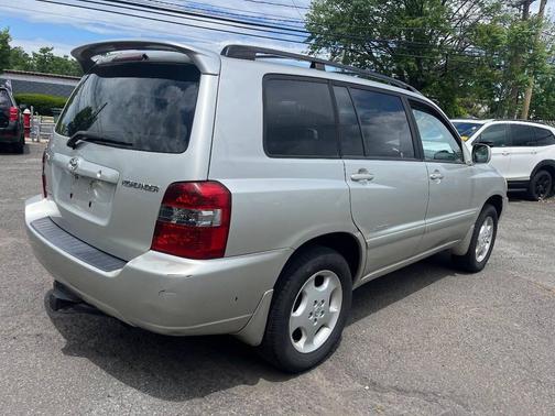 Gray 2007 Toyota Highlander Limited