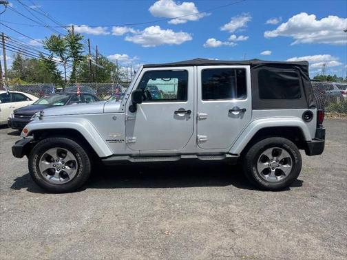 2012 Jeep Wrangler Unlimited Sahara