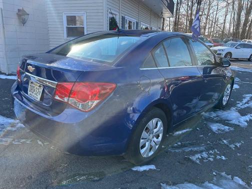 2012 Chevrolet Cruze LS