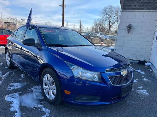 2012 Chevrolet Cruze LS