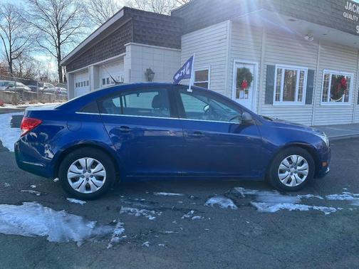 2012 Chevrolet Cruze LS
