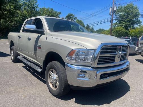 Bright Silver Metallic Clearcoat 2010 Dodge Ram 2500 LT