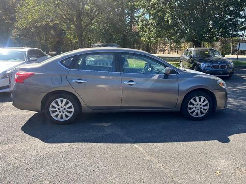 2016 Nissan Sentra SV