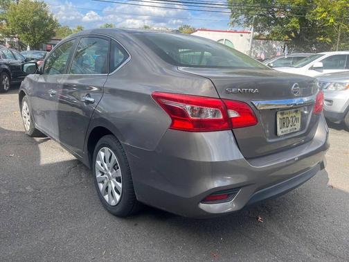2016 Nissan Sentra SV