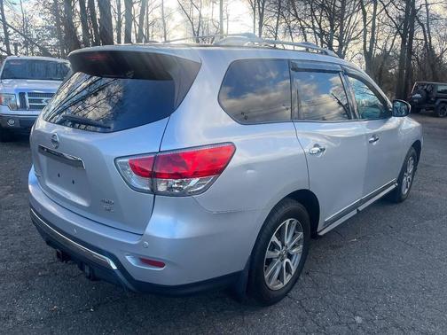 2013 Nissan Pathfinder SL