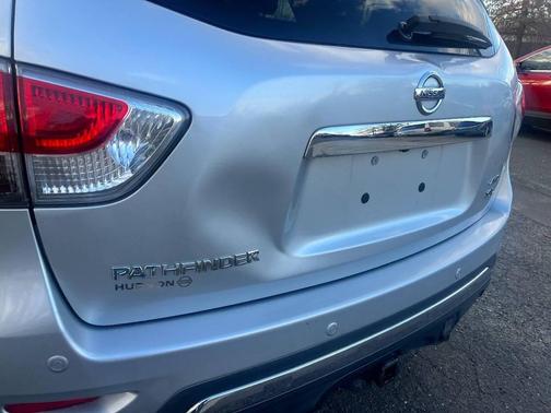 2013 Nissan Pathfinder SL