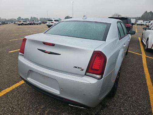 2023 Chrysler 300 S