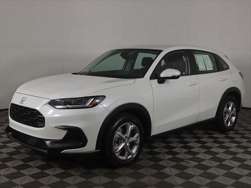 2025 Honda HR-V LX
