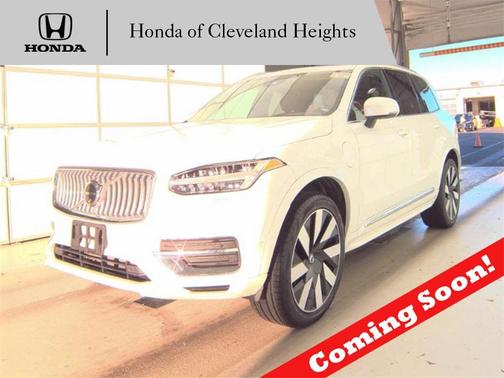 2024 Volvo XC90 Recharge Plug-In Hybrid T8 Plus Bright Theme 7-Seater