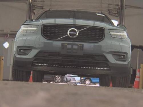 2020 Volvo XC40 T5 R-Design
