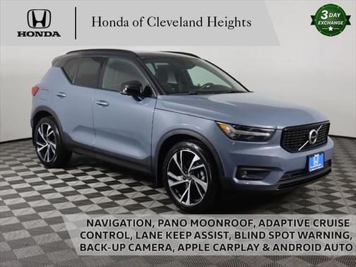 2020 Volvo XC40 T5 R-Design