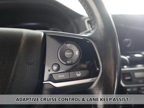 2022 Honda Pilot Touring 8-Passenger