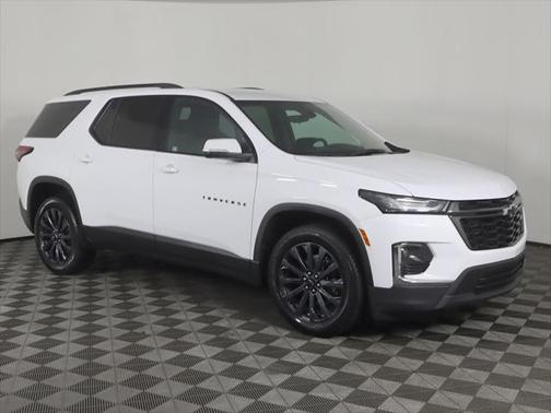 2022 Chevrolet Traverse RS