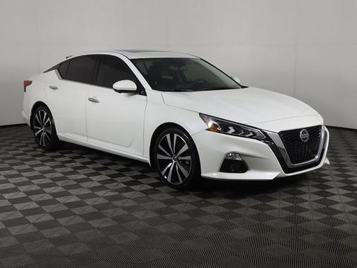 2020 Nissan Altima Platinum VC-Turbo FWD