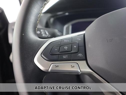 2024 Volkswagen Taos 1.5T SEL