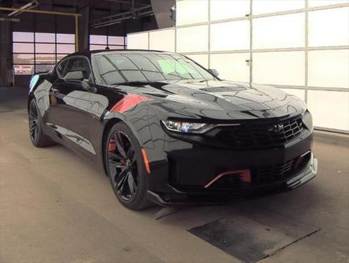 2022 Chevrolet Camaro RWD Coupe LT1