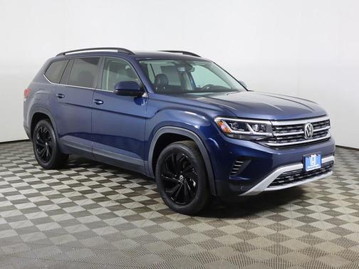 2022 Volkswagen Atlas 3.6L SE w/Technology