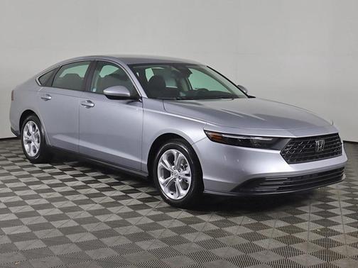 2025 Honda Accord LX 1.5T