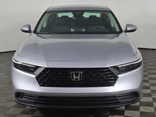 2025 Honda Accord LX 1.5T