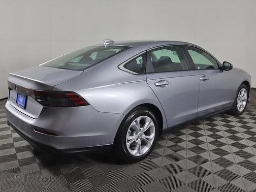 2025 Honda Accord LX 1.5T