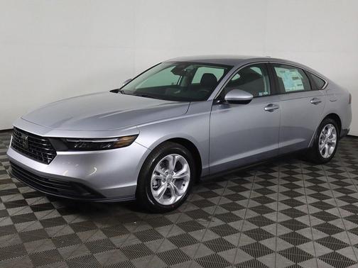 2025 Honda Accord LX 1.5T