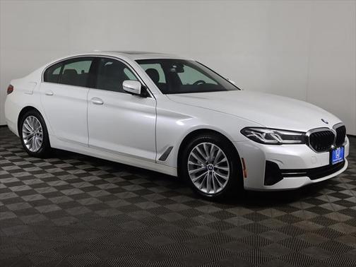 2022 BMW 530 i xDrive
