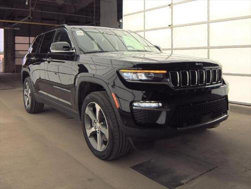 2023 Jeep Grand Cherokee 4xe Base