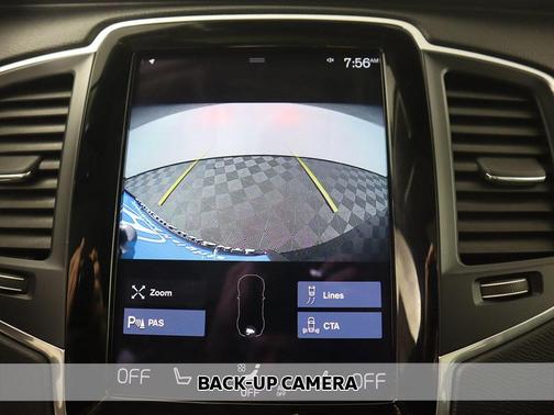 2022 Volvo XC90 T5 Momentum