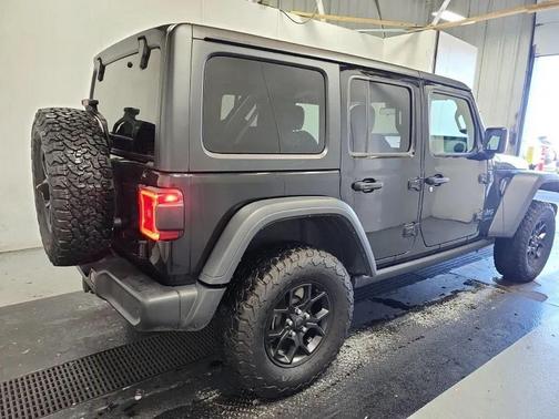 2024 Jeep Wrangler 4xe Willys