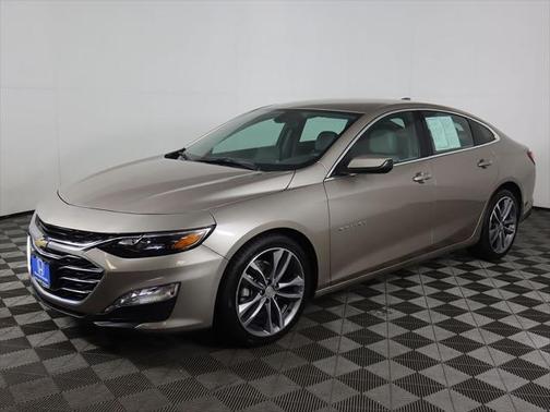 2022 Chevrolet Malibu FWD LT
