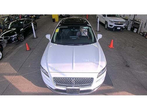 2021 Lincoln Nautilus Reserve