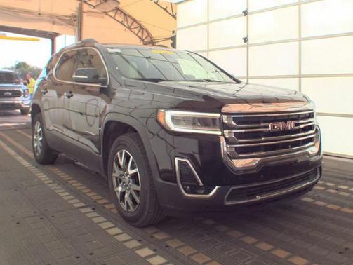 2023 GMC Acadia AWD SLT