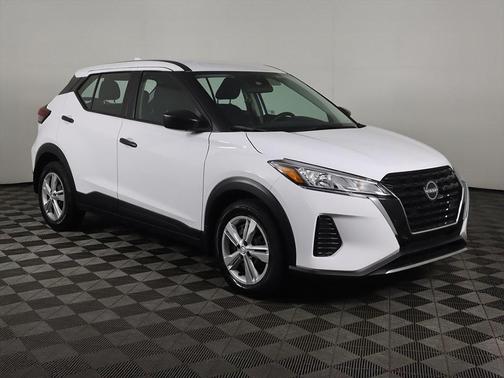 2023 Nissan Kicks S