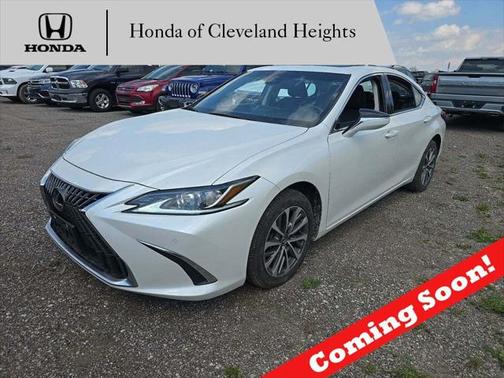 2023 Lexus ES 250 Base