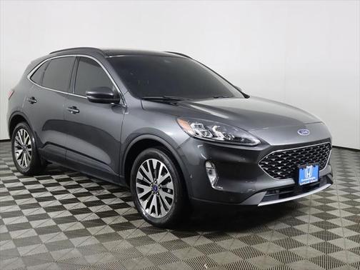 2020 Ford Escape Titanium