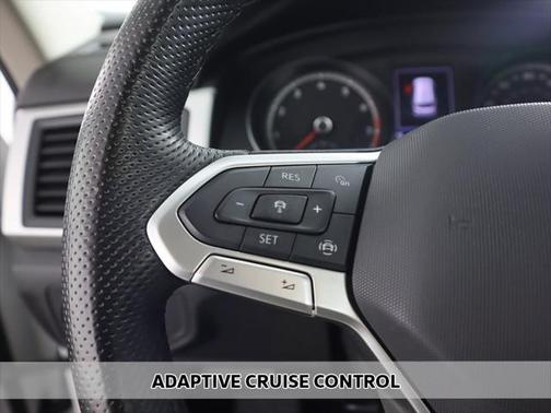 2021 Volkswagen Atlas 3.6L SE w/Technology