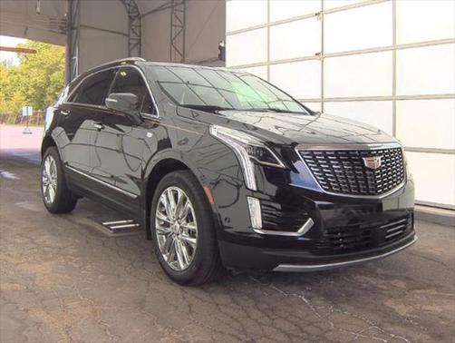 2022 Cadillac XT5 Premium Luxury